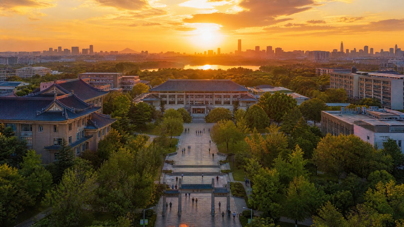 两年半社区